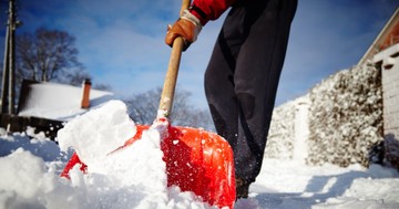  Ezért legyen rendes, és söpörje fel a havat a szomszéd előtt is! 