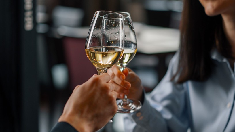 máj lebont alkohol mennyi idő