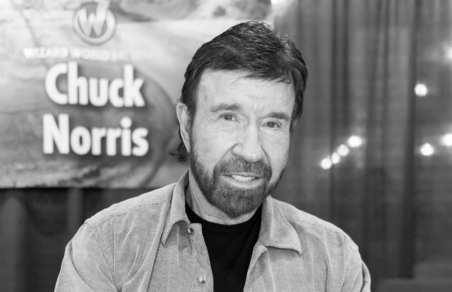 Elhunyt Chuck Norris – az akciófilmek legendája 86 éves volt
