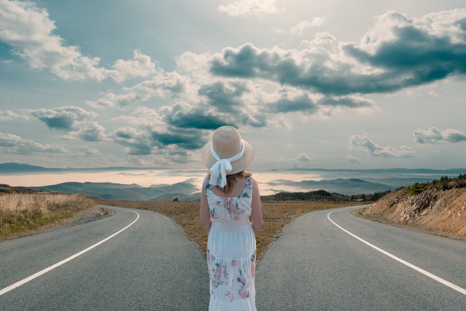 Életközepi válság: miért vetünk számot az életünkkel a 40-es, 50-es éveinkben? című cikk nyitóképe