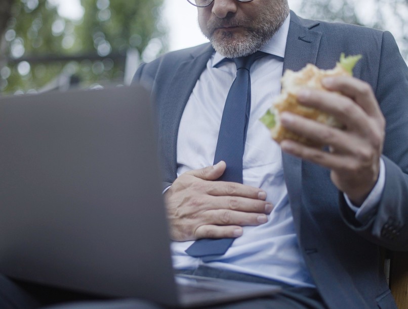 Gyomorinfluenza ételmérgezés tünetei