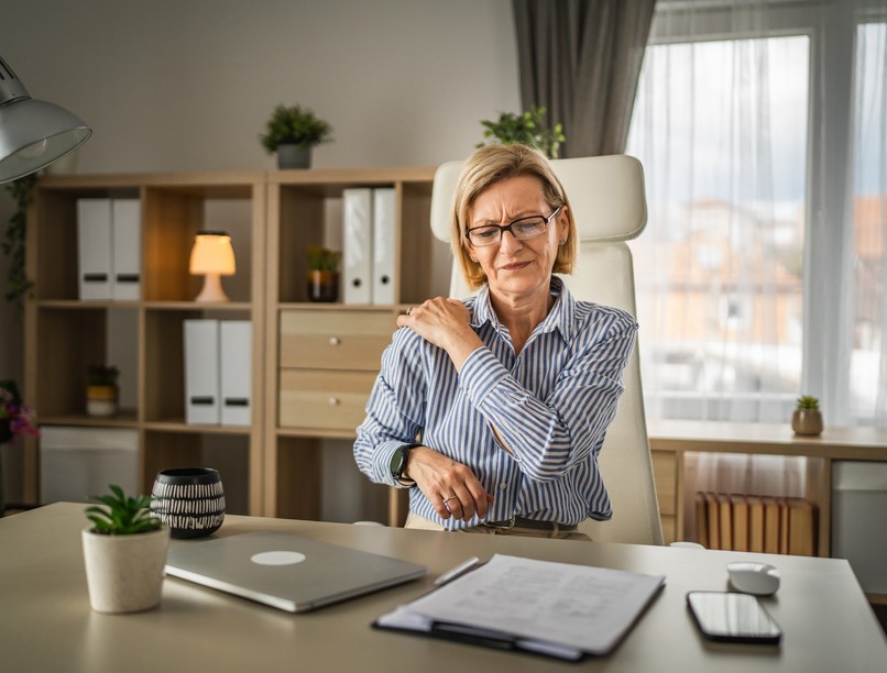 vállfájdalom, vállsérülés, vállprotézis, műtét