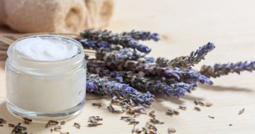  Ezek a legjobb gyógynövényes kenőcsök húzódásra, rándulásra 