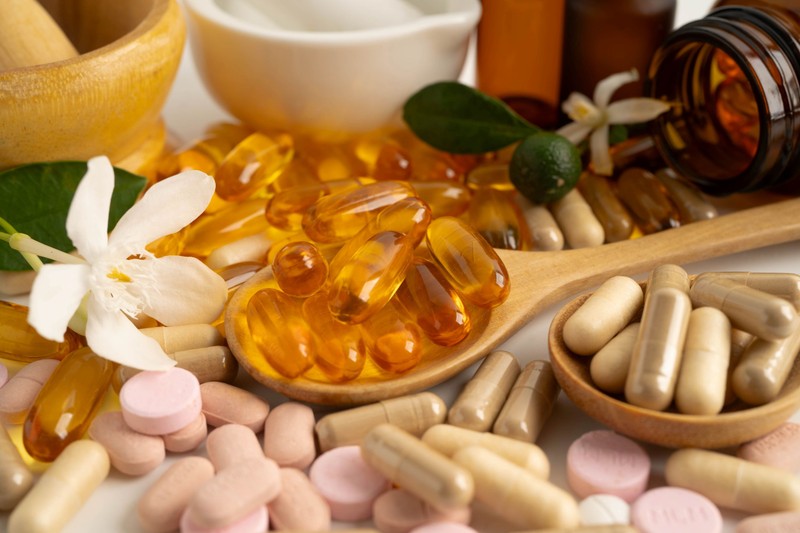 Baj, ha kivesszük a vitamin kapszulából a port és úgy visszük be? Az orvos válaszol