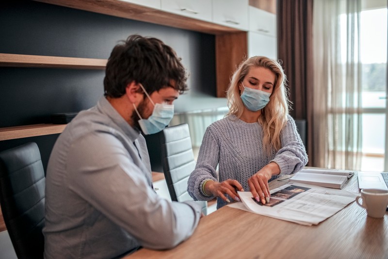 Koronavírus: kiderült, milyen közegben terjed a legjobban Magyarországon