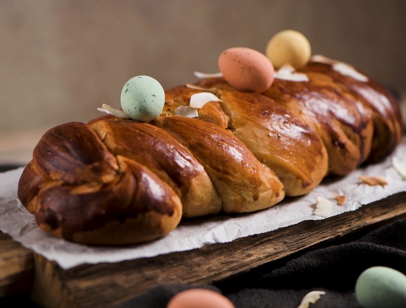 Recept, foszlós húsvéti kalács mandulaliszt