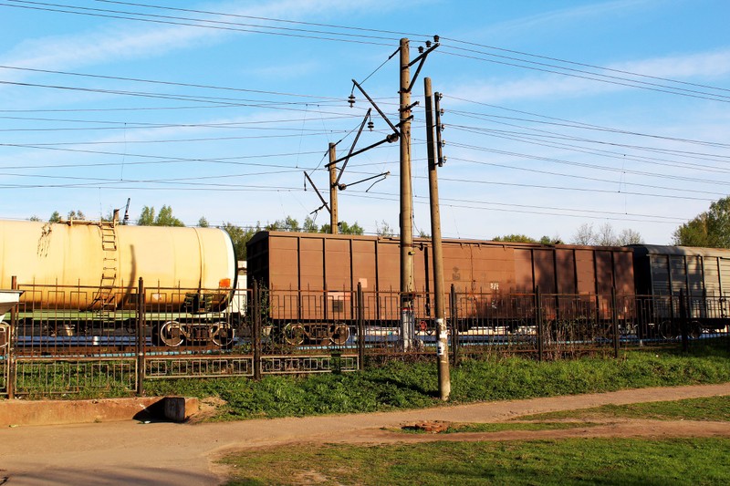 Kevésbé veszélyes villamosszékbe ülni, mint a vonat tetejére felmászni