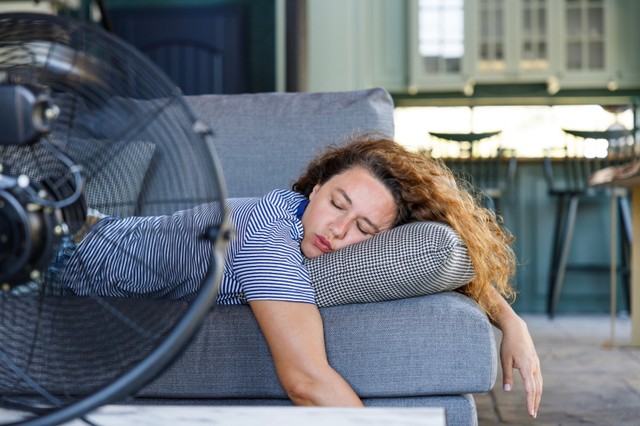 Nincs légkondija? Így hozhatja ki a legtöbbet a ventilátorból