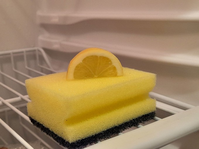 Ezért tesznek egyre többen szivacsot a hűtőbe című cikk nyitóképe