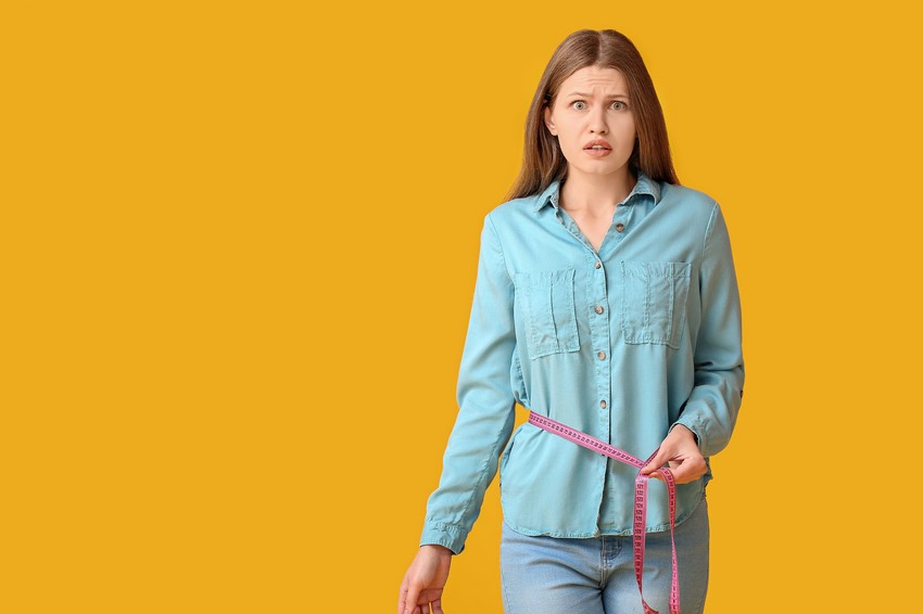 A szervezetet megviseli a hirtelen fogyás, s ez a szervek működésében zavart okozhat. Amikor látszólag ok nélkül csökken a testsúly - főleg ha ez nagymértékű és gyors -, orvoshoz kell fordulni. 