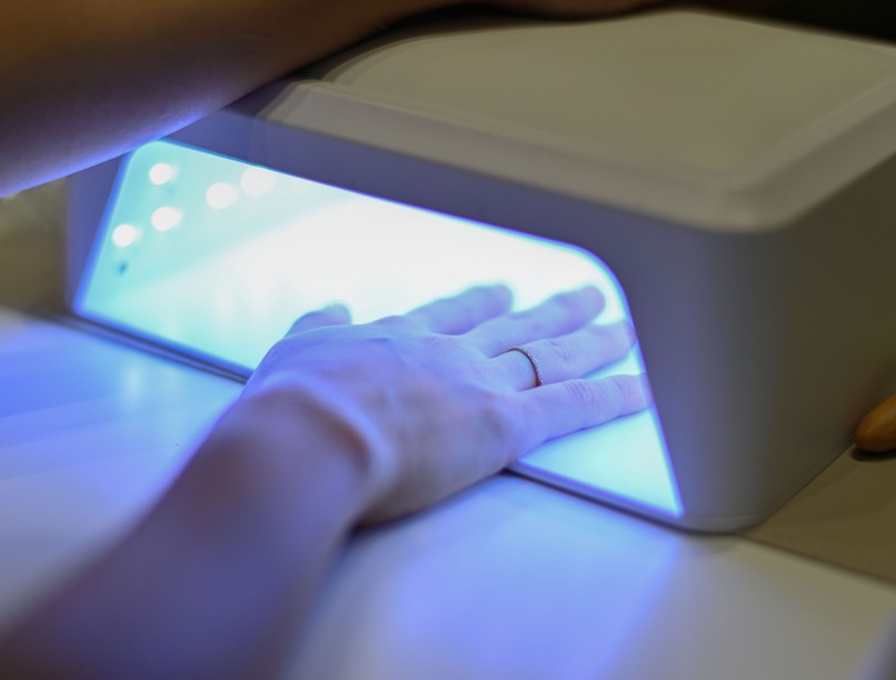 rákkeltő gél lakk UV-fény