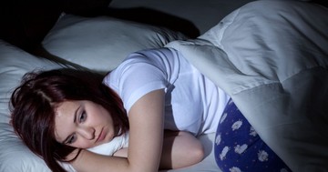  Ha nem jön álom a szemére - ezekkel a módszerekkel segítheti az elalvást 