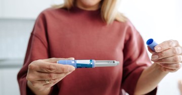 Gyomorfájdalom a fogyasztó injekciótól?Mit jelez a gyomor, és hogyan enyhítheti a mellékhatást?