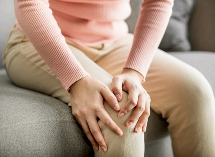 Fájnak az ízületei? Így enyhíteti otthon a panaszait című cikk nyitóképe