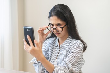 Hétköznapi tünetnek hihetjük, pedig az agyalapi mirigy daganatát jelzi