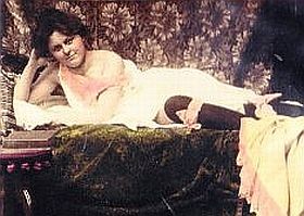 (18+) Női nemi szervek - létezik ideális szín?