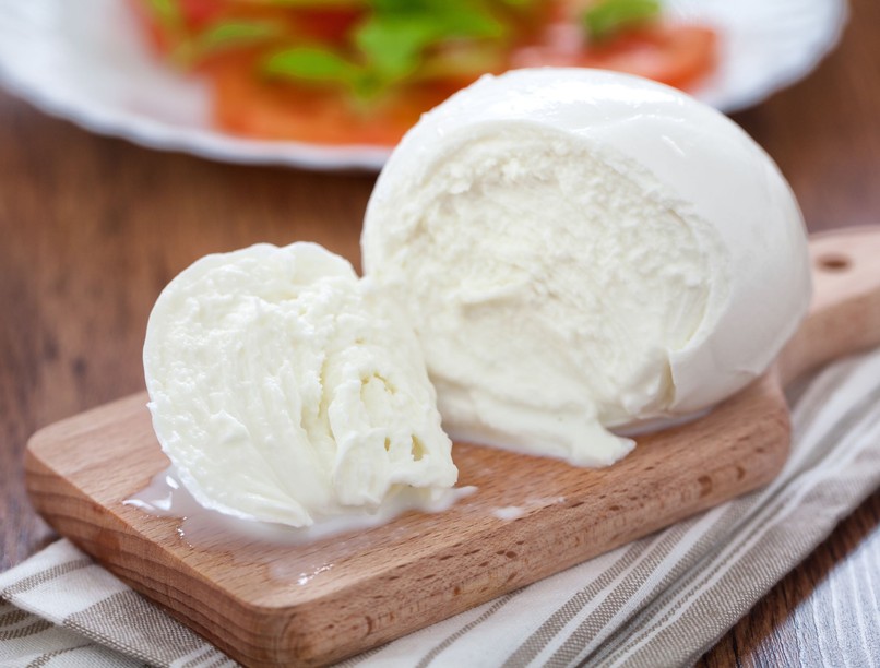 ne-vegye-meg-a-mozzarellat-ha-ilyen-a-csomagolasa