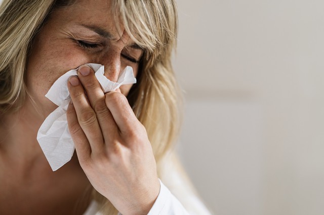 Zöldes-sárgás orrfolyás: ebből tudhatja, hogy krónikus arcüreggyulladása van