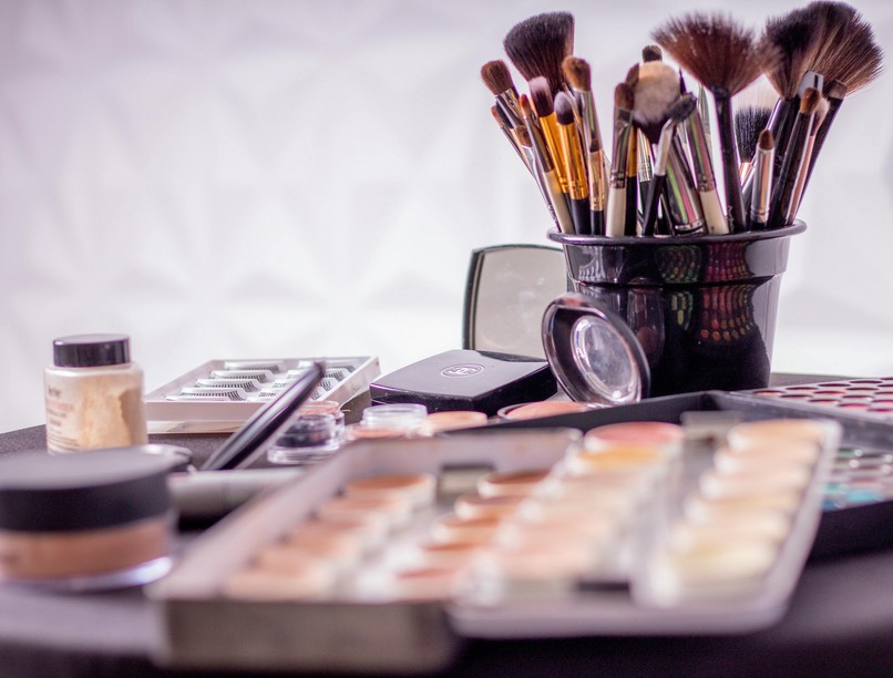 smink, festék, allergia