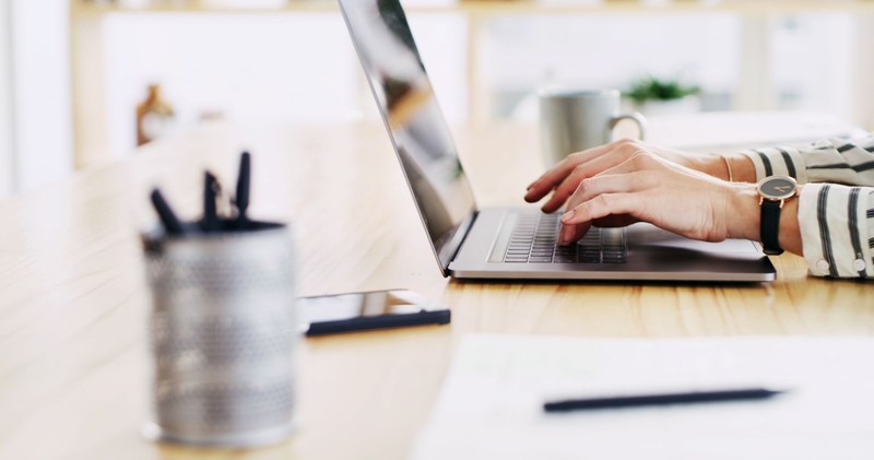 Emberkoptató cudar világ: kiderült, mit tesz az egészségünkkel a digitális technológia