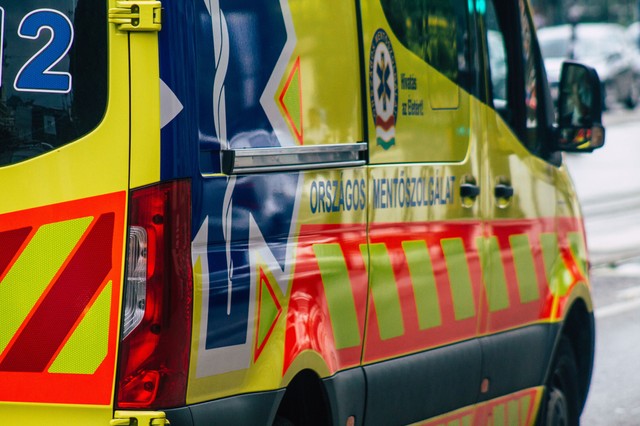 A mentő nem taxi - ezekben az esetekben nem indokolt a mentő hívása