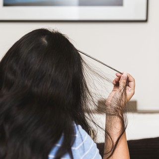 Gyermekkorom óta tépem a hajam - kihez fordulhatnék ezzel? Az orvos válaszol  című cikk nyitóképe
