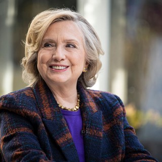 Covidos lett Hillary Clinton című cikk nyitóképe