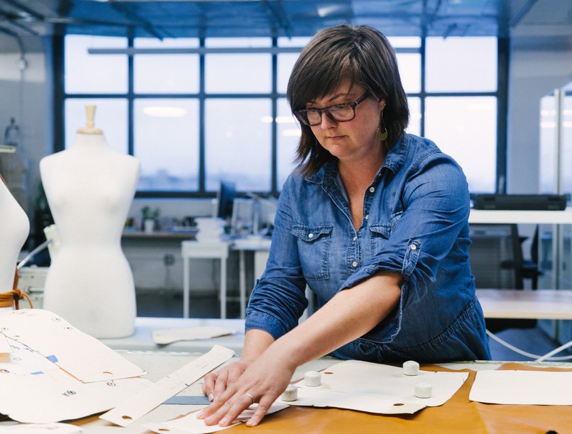 GettyImages-varrás, szabás