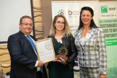 Pinczés Marianna ügyvezető-tulajdonos Virgin Oil Press Kft. Szenvedélyes, fáradhatatlan és céltudatos vezető, aki inspiráló személyiségként egy kritikus ágazatban, az agráriumban ért el jelentős eredményeket, mindezt saját vállalkozásán keresztül.