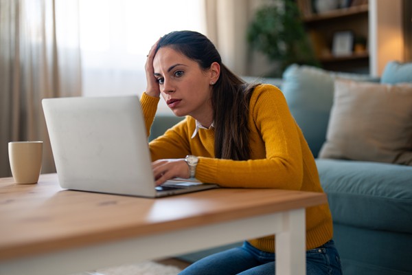Így zavarja meg a stressz a menstruációs ciklust