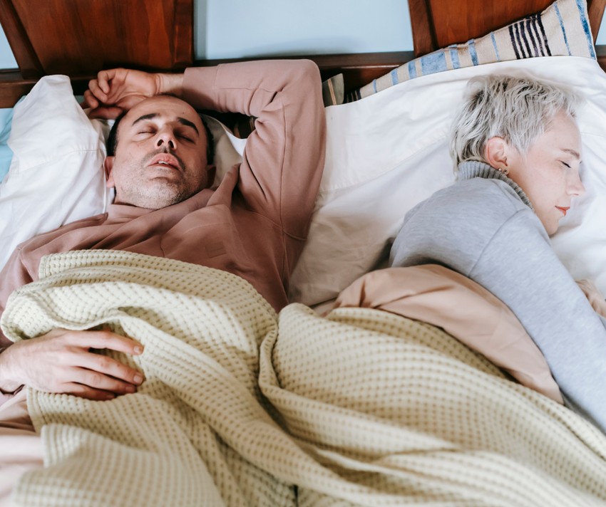 A kezeletlen alvási apnoé cukorbetegséghez, magas vérnyomáshoz és stroke-hoz is vezethet.