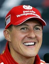 Schumacher síbalesete - kis előrelépések...