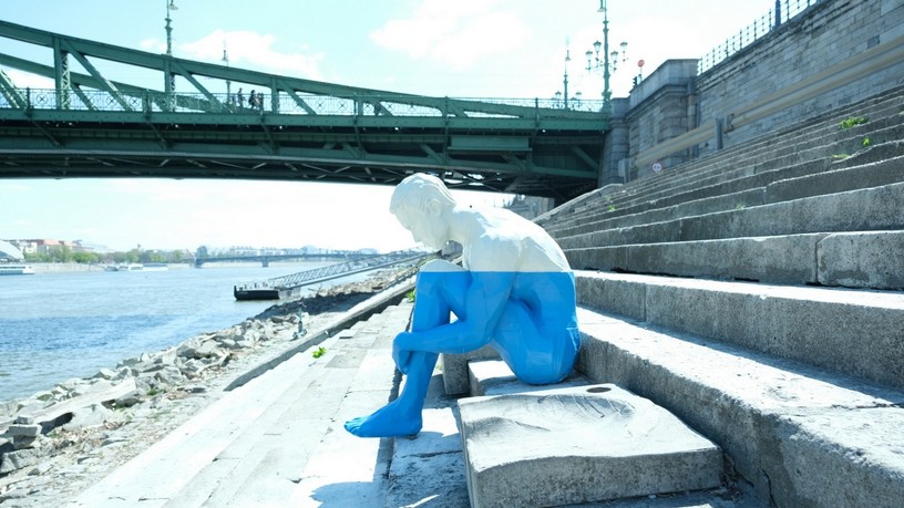 színes budapest elfojtás depresszió