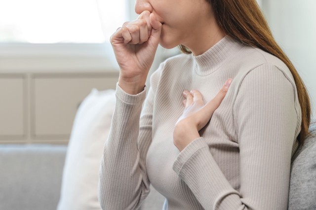 Mit tegyek, ha egyszerre száraz és hurutos a köhögésem?