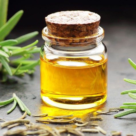 Rozmaringolaj a hajra? Ez történik, ha rendszeresen használja című cikk nyitóképe