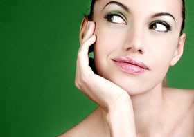 Szép is vagyok, jól is keresek, mi kell még...?