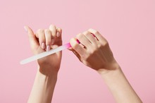 Hullik a haja, töredezik a körme? Ezeket a tápanyagokat érdemes pótolni (x) című cikk nyitóképe