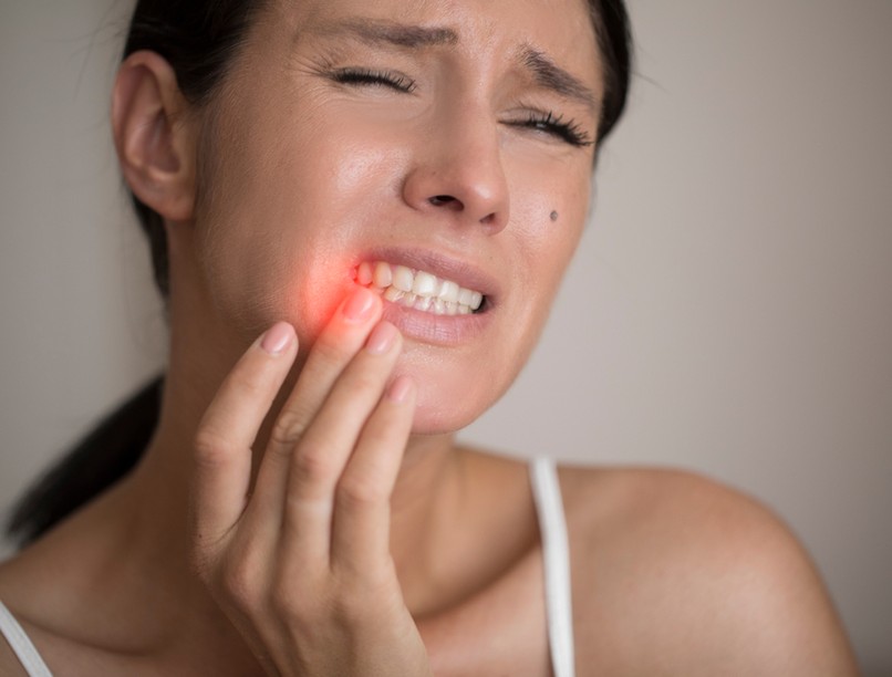 herpesz, herpeszvírus, tünetei, kezelése, nemi herpesz, ajakherpesz, vírus, fertőzés