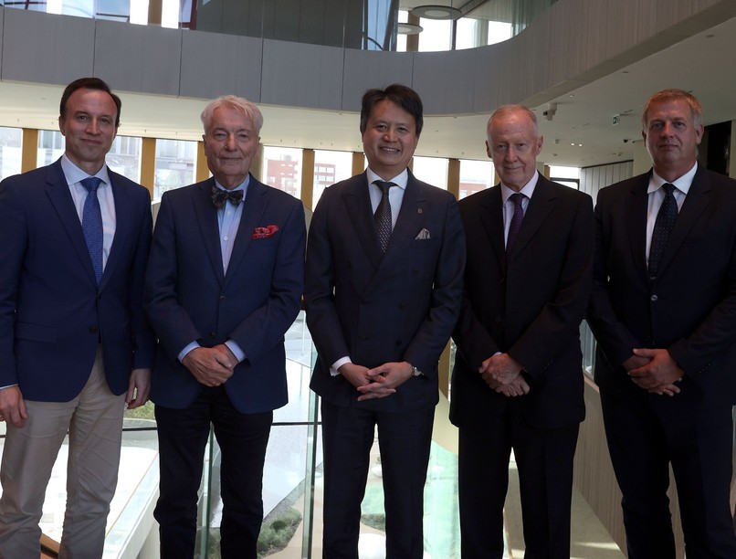 Richter Gedeon gyógyszergyár delegáció