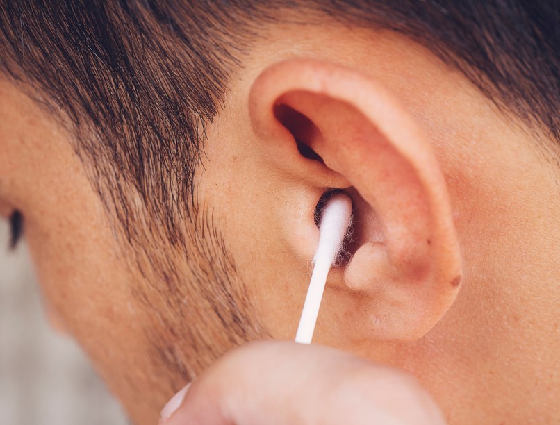 füldugulás ártalmas fültisztító pálcika