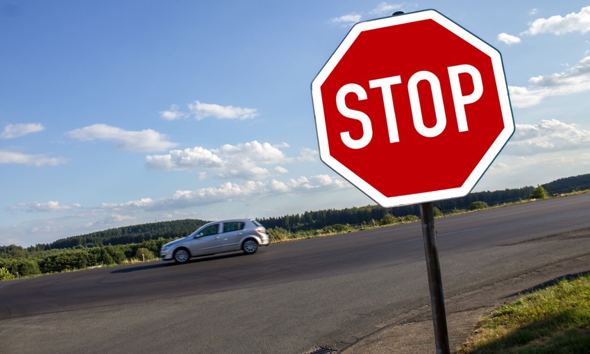 baleset, kisgyerek, stop tábla, kispest