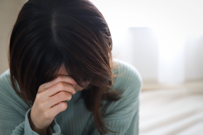 Krónikus gyász: a végtelen végtisztesség ára című cikk nyitóképe