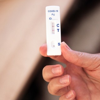 Meglepő! Bulgáriában szeptembertől influenzaként tekintenének a koronavírusra című cikk nyitóképe