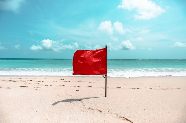 Nyolcan kerültek bajba a Balatonon, mert nem figyeltek erre a viharjelzésre