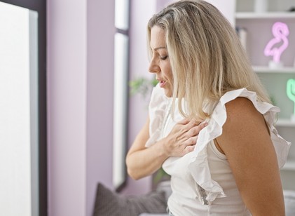 Szorongás: ilyen nyomokat hagy a szervezetünkben című cikk nyitóképe