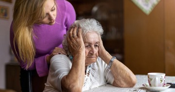  Ismeri ezeket a demenciára utaló tüneteket? 10 jel, amelyet nem szabad figyelmen kívül hagyni 