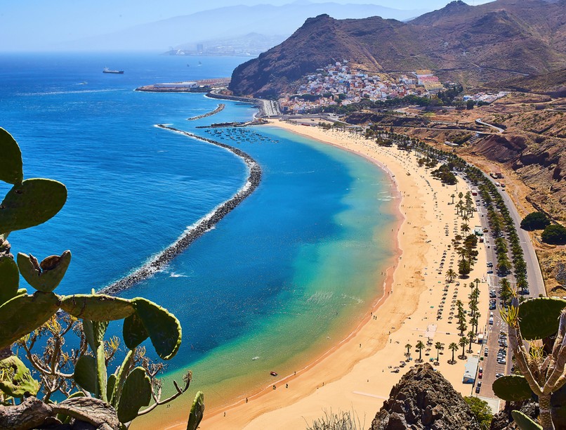 utazás kanári szigetek, tenerife, spanyolország, vakcina, oltás