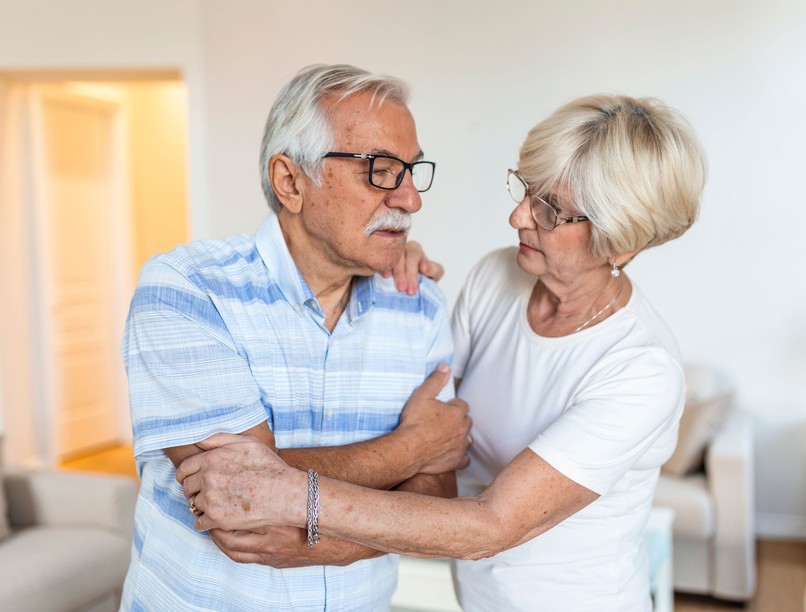 agyvérzés, stroke, szélütés, gutaütés, tünetei, agyvérzés