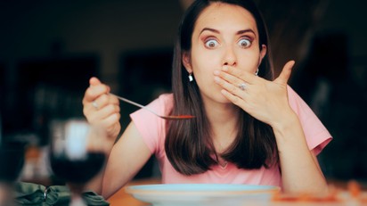 9 természetes otthoni gyógymód gyomorégésre, ami igazán gyorsan hat című cikk nyitóképe