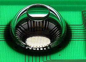 Új szemészeti eredmény: az elektronikus retina!